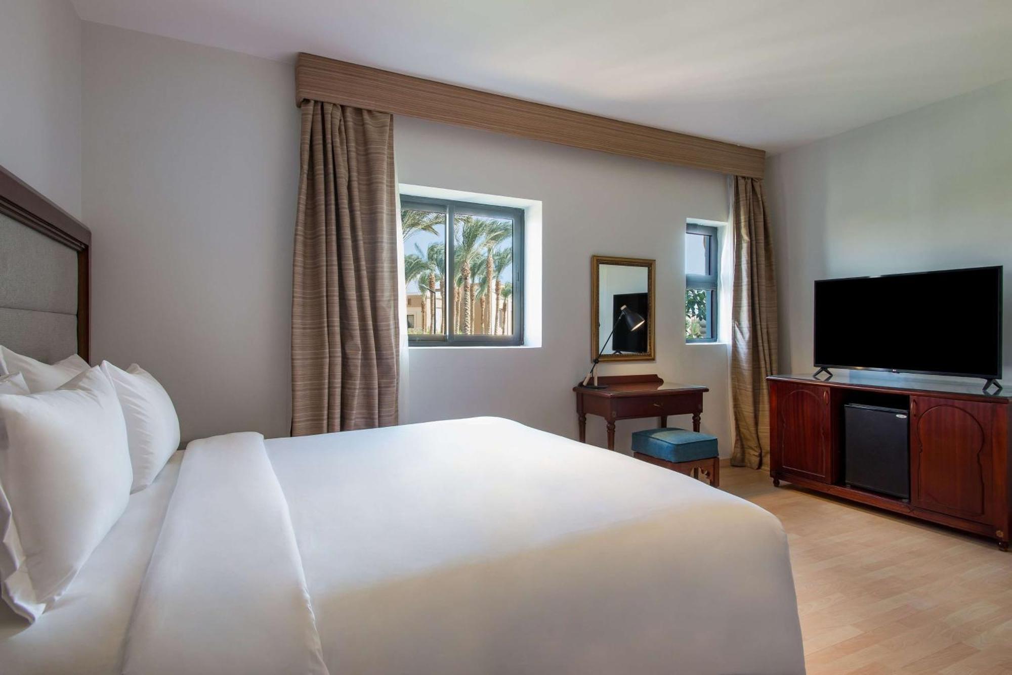 Marina Resort Port Ghalib, A Member Of Radisson Individuals 外观 照片